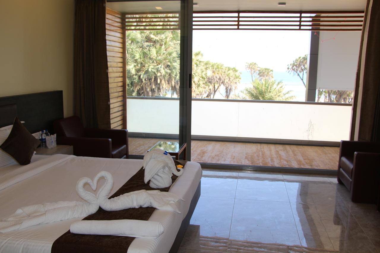 Krishna Beach Resorts - Diu Zewnętrze zdjęcie